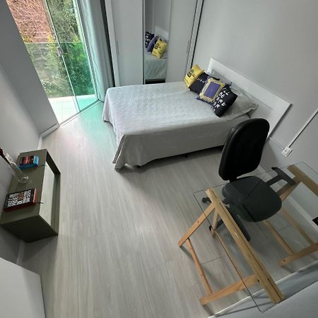 Quarto Confortavel Com Tv, Ar E Sacada Vista Jardim Florianópolis 外观 照片