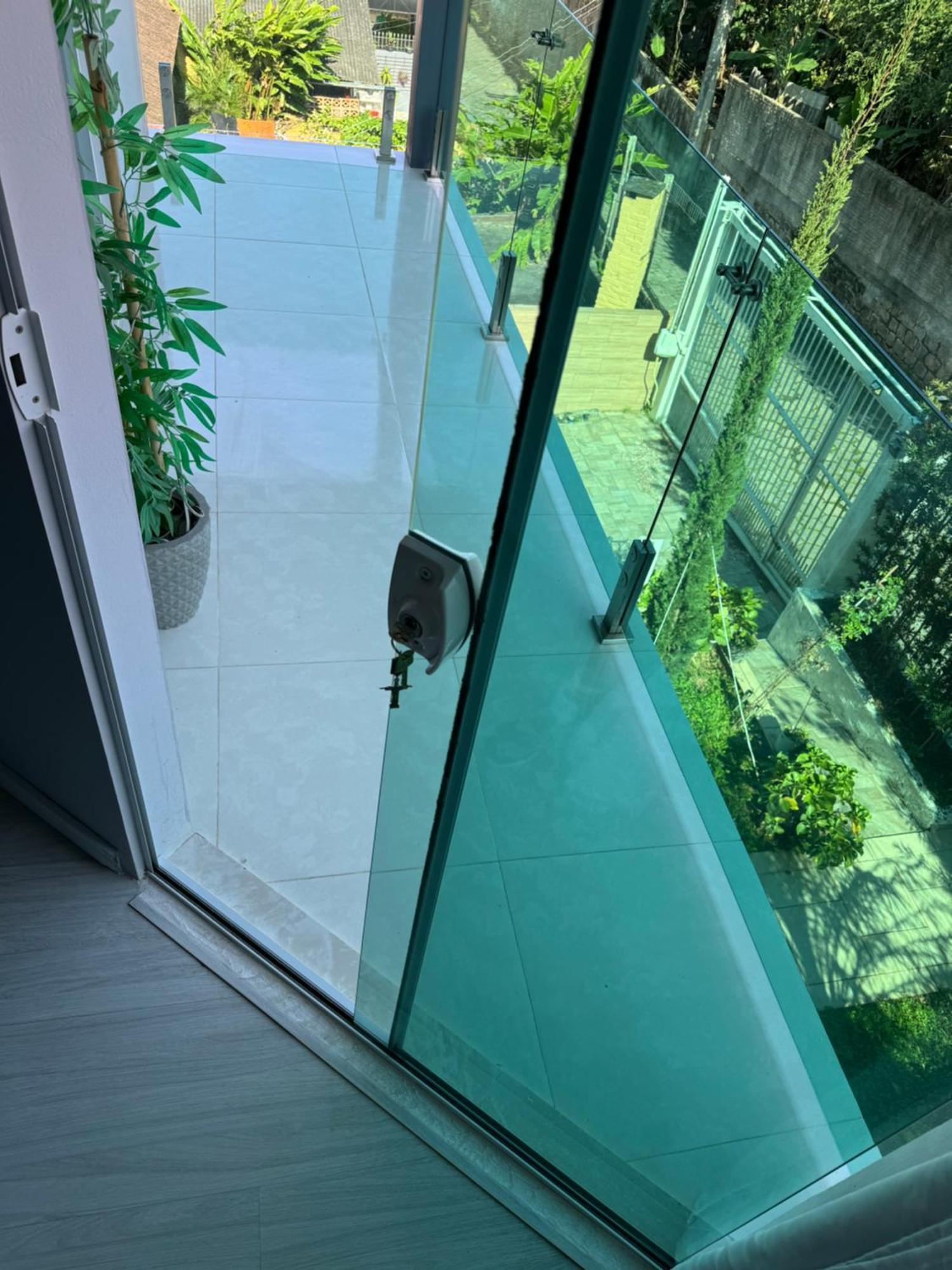 Quarto Confortavel Com Tv, Ar E Sacada Vista Jardim Florianópolis 外观 照片