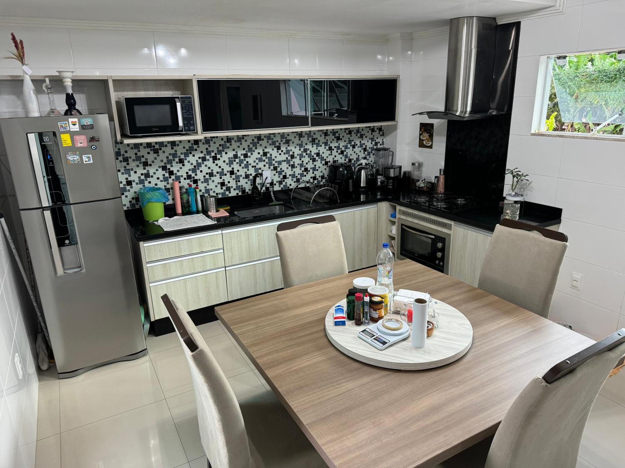 Quarto Confortavel Com Tv, Ar E Sacada Vista Jardim Florianópolis 外观 照片